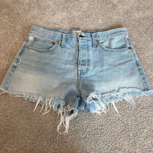 Madewell‎ Women's Relaxed Denim Shorts Light Denim Distressed Size 28